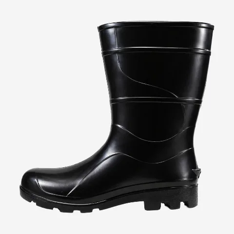 Bota de PVC Cano Médio sem Forro Preta Cartom